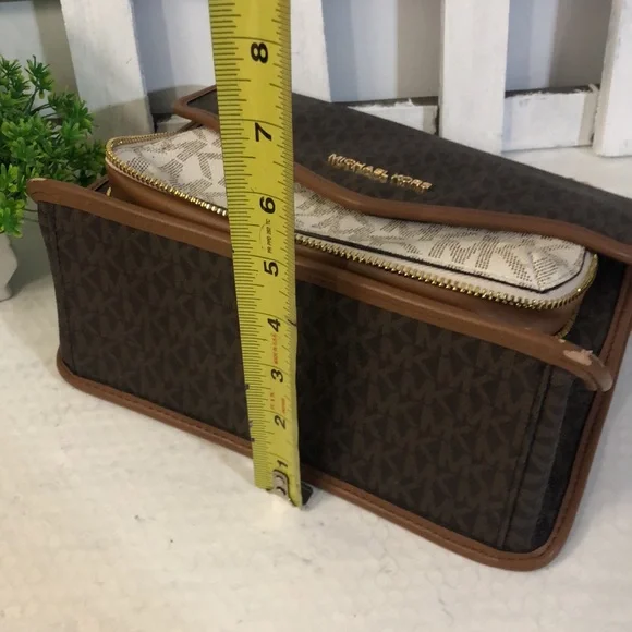 Michael Kors Shoulder / Crossbody &HandBag #T21 - Picture 13 of 16